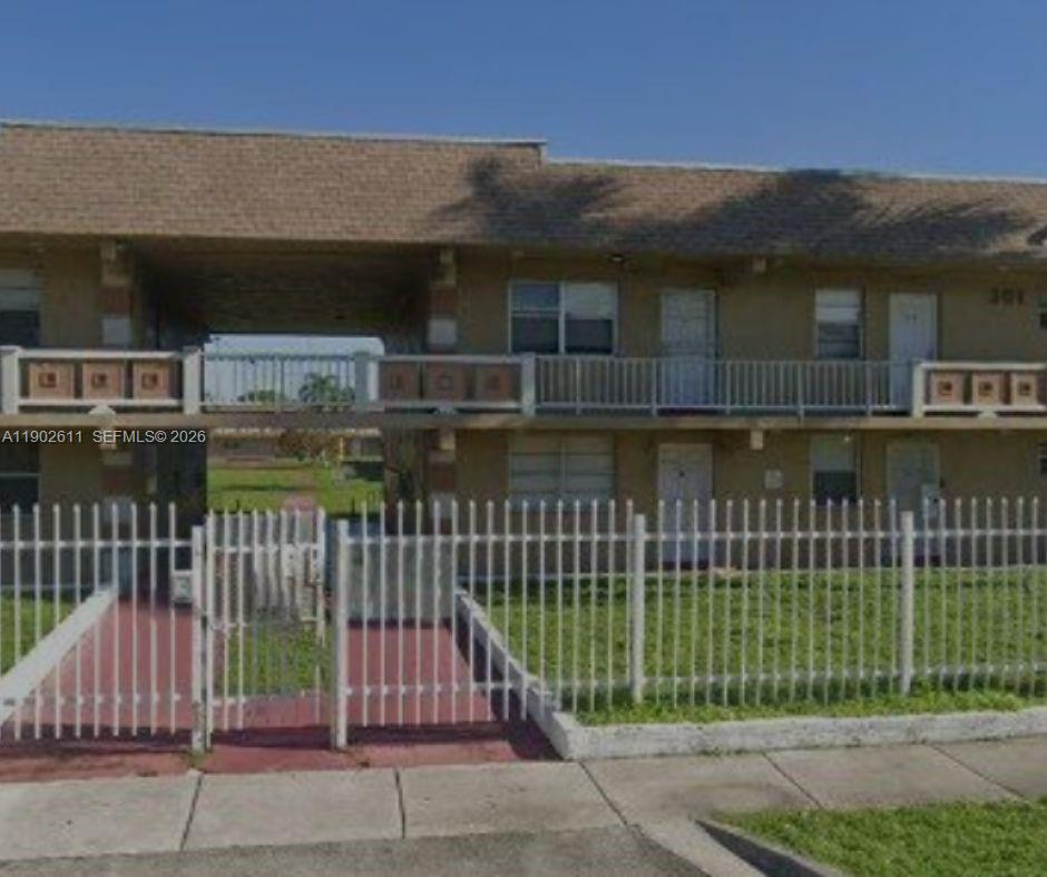Residential in Miami Gardens 4