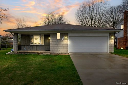 27665 Aberdeen St, Southfield, MI, 48076-3671 | Card Image