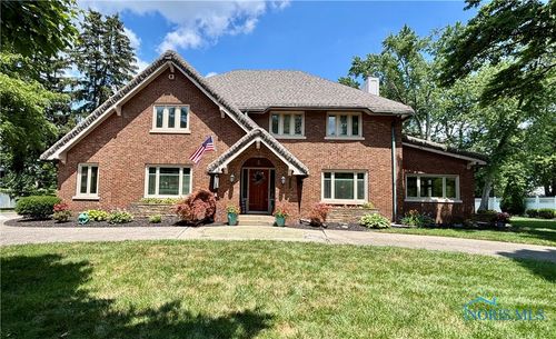 2132 Burroughs Dr, Toledo, OH, 43614-4309 | Card Image