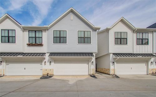 6420 Highland Pine Ln, Houston, TX, 77091-2268 | Card Image