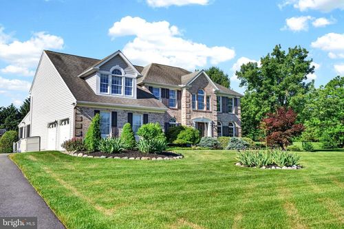 100 Longview Dr, Elkton, MD, 21921-7591 | Card Image