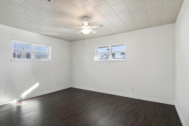 640 Cactus St, House other with 3 bedrooms, 2 bathrooms and null parking in Bridge City TX | Image 25