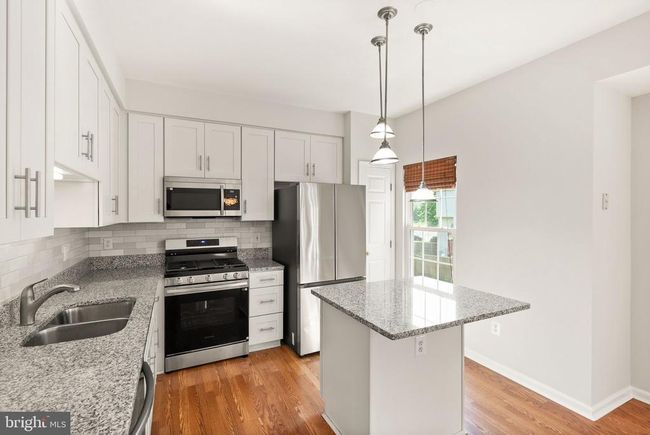 20681 Southwind Ter, Townhouse with 3 bedrooms, 3 bathrooms and null parking in ASHBURN VA | Image 12