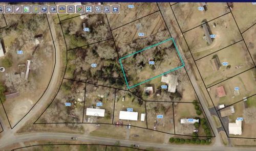 112 Floyd Ave Ne, Milledgeville, GA, 31061-8736 | Card Image