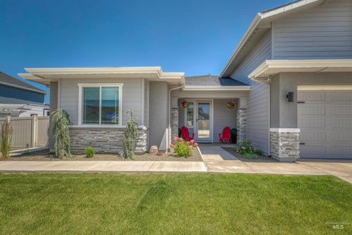 17626 N Wickenburg Ave, Nampa, ID, 83687-9658 | Card Image
