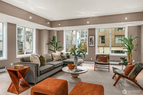 apt-309-98 Union St, Seattle, WA, 98101-2061 | Card Image