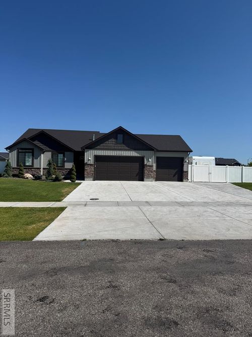 5153 E Demott St, Iona, ID, 83427-1204 | Card Image