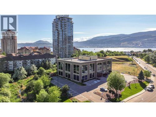 220-1060 Manhattan Dr, Kelowna, BC, V1Y9X9 | Card Image