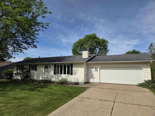 406 S Hawthorne Avenue, Marshfield, WI, 54449 | Card Image