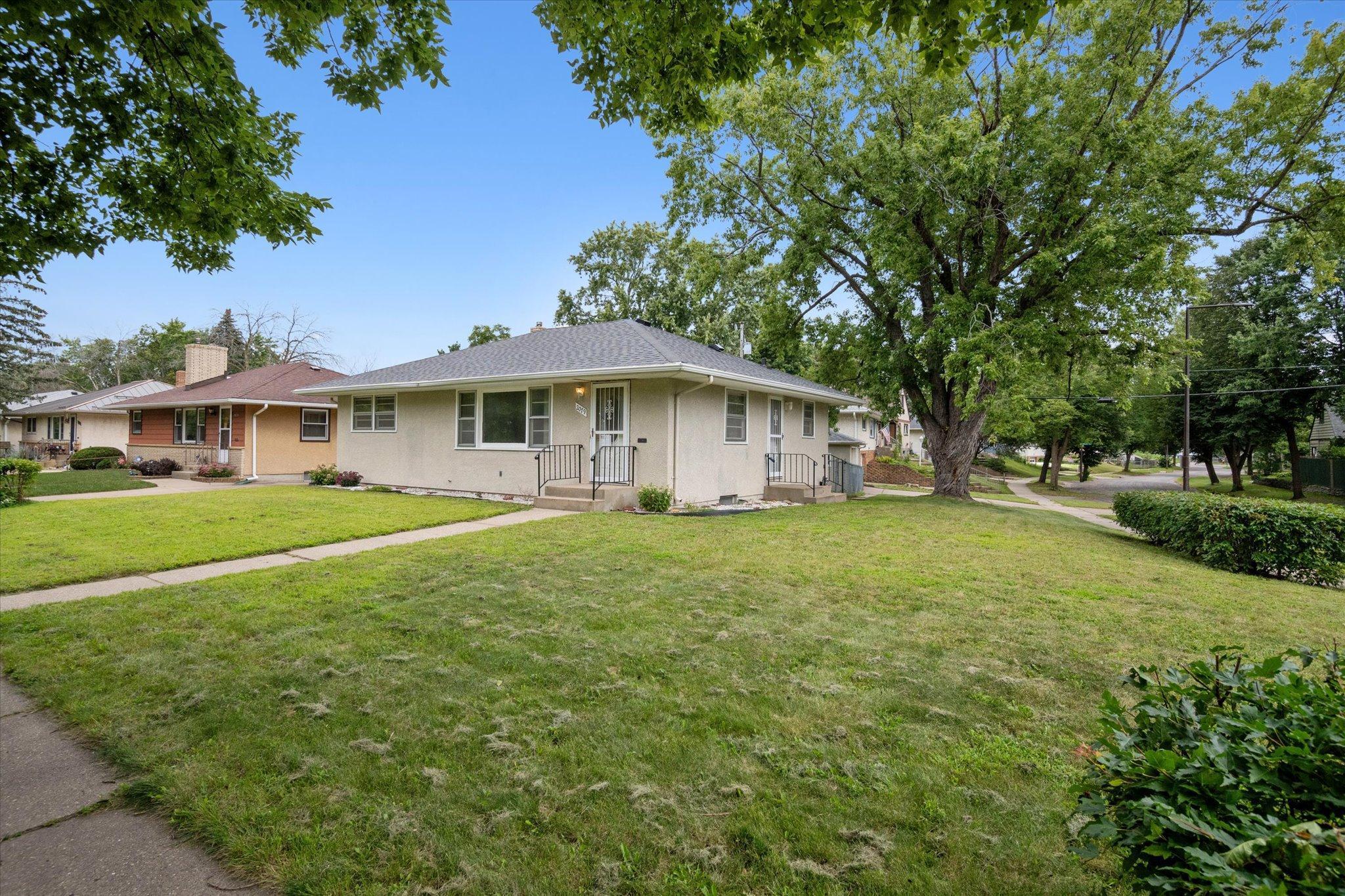 Burns Ave, Saint Paul, MN 55119