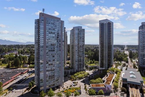 1402-13618 100 Ave, Surrey, BC, V3T0A8 | Card Image