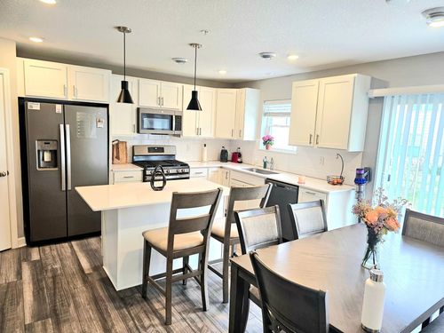 14534 112th Ave N, Maple Grove, MN, 55369-7560 | Card Image