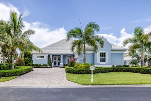 1015 Saint James Ln, Vero Beach, FL, 32967-7335 | Card Image