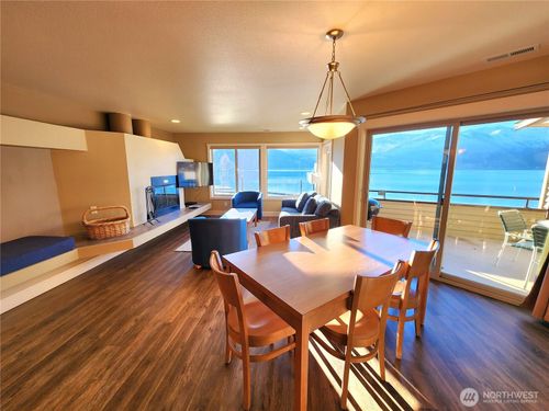 1 Manson Blvd, Manson, WA, 98831-9021 | Card Image