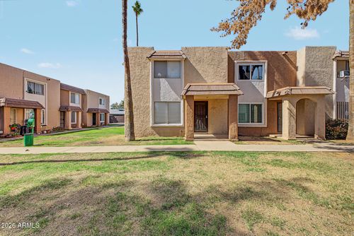 109-7126 N 19th Ave, Phoenix, AZ, 85021-8521 | Card Image