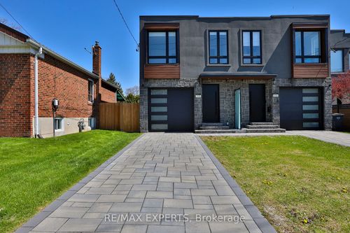 23B Maple Ave N, Mississauga, ON, L5H2R9 | Card Image