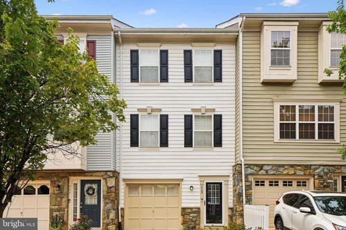 113 Meadows Ln, ALEXANDRIA, VA, 22304-6438 | Card Image