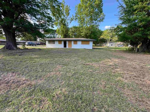 9910 Avenue B, Baton Rouge, LA, 70807-3613 | Card Image