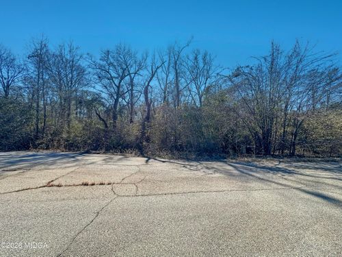 319 Hawk Ct, Macon, GA, 31216-6978 | Card Image