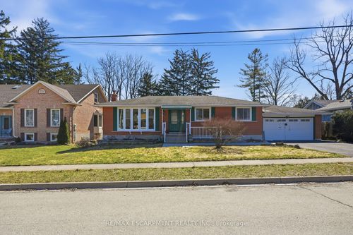 54 Nelson Street, Hamilton, ON, L0R2H0 | Card Image