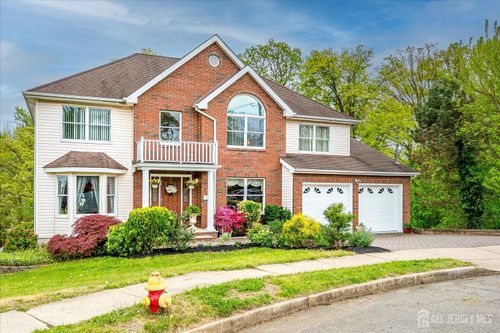 15 Alexander Ct, South River, NJ, 08882-1413 | Card Image