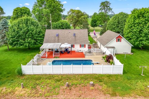 31688 W Colon Rd, Colon, MI, 49040-9528 | Card Image