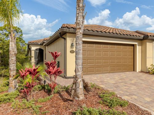 12391 Amica Loop, VENICE, FL, 34293-2404 | Card Image