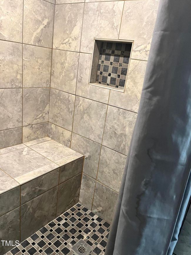 621Williamsmastershower | Image 10