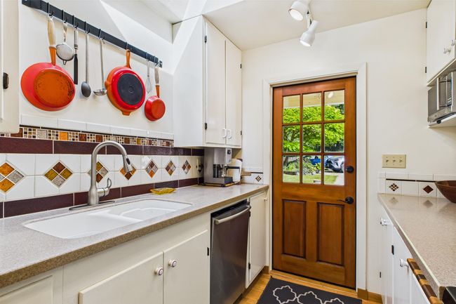 402 Tanglewood-133 | Image 34