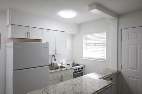 apt-15-1235 W 66th St, Hialeah, FL, 33012-6372 | Card Image