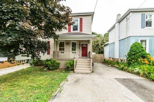 17 Francis St, Cambridge, ON, N1S1Z6 | Card Image