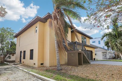 135 174 Th Terrace Drive E, House other with 3 bedrooms, 2 bathrooms and null parking in St Petersburg FL | Image 2