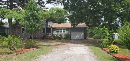203 Altman Dr, Mountain View, AR, 72560-6226 | Card Image