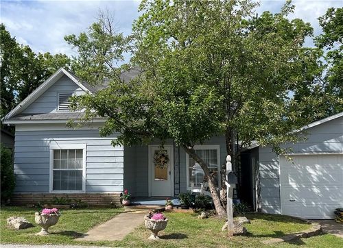 615 Electric St, Rogers, AR, 72756-3825 | Card Image