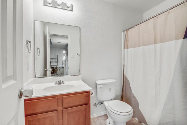 3rd full bathroom with tub/shower combination | Image 26