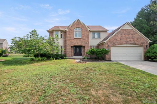 45846 Rockledge Dr, Plymouth, MI, 48170-3560 | Card Image