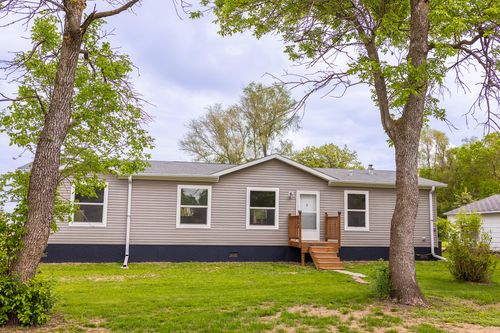 506 Swift Ave, Cresbard, SD, 57435 | Card Image