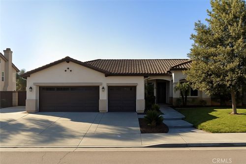 12621 Candlewood Ln, Moreno Valley, CA, 92555-2242 | Card Image
