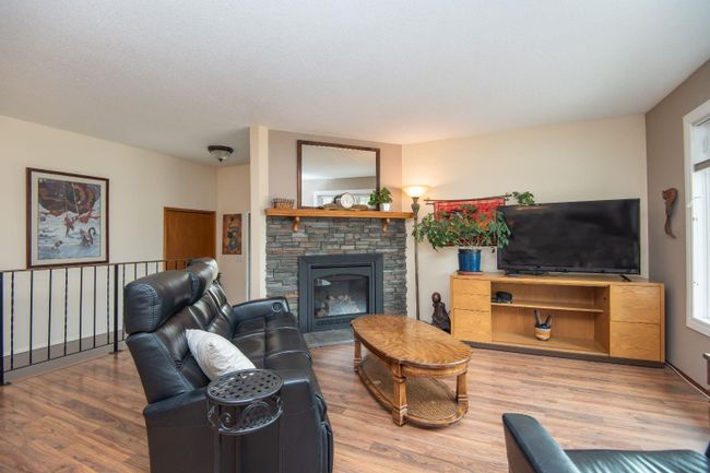 4621 44 Street, Home with 2 bedrooms, 3 bathrooms and 1 parking in Red Deer AB | Image 20
