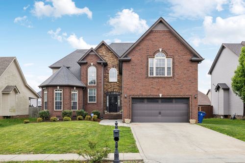 3732 Tradewinds Ter, Clarksville, TN, 37040-6303 | Card Image