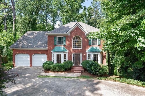 4848 Helga Way Ne, Woodstock, GA, 30188-4069 | Card Image