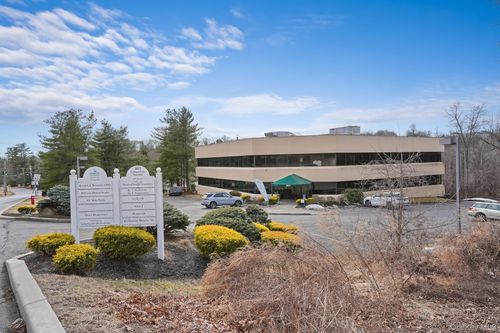 401 Columbus Ave, Valhalla, NY, 10595-1326 | Card Image