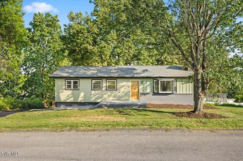 301 Carolyn Circle, Bristol, TN, 37620 | Card Image
