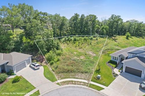 12214 Grand Ave, Kansas City, MO, 64145-1412 | Card Image