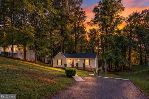 222 Cedar Ridge Dr, Ruther Glen, VA, 22546-1415 | Card Image