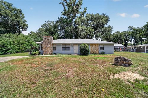 945 64th Pl, Ocala, FL, 34475-8565 | Card Image