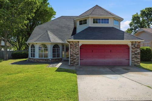 1609 Yellowood Ave, Broken Arrow, OK, 74012-5943 | Card Image