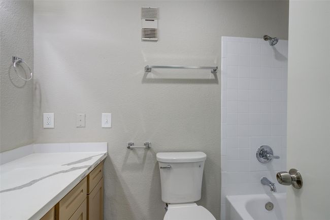 Another view of the bathroom. | Image 21