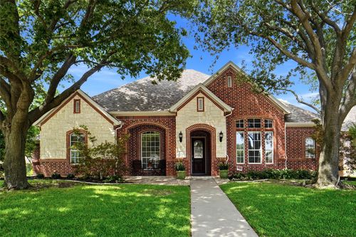 8901 Stratford Dr, North Richland Hills, TX, 76182-8671 | Card Image