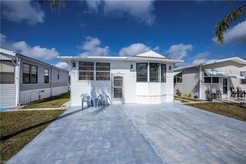 182 Caravan Cir, NORTH FORT MYERS, FL, 33903-7320 | Card Image